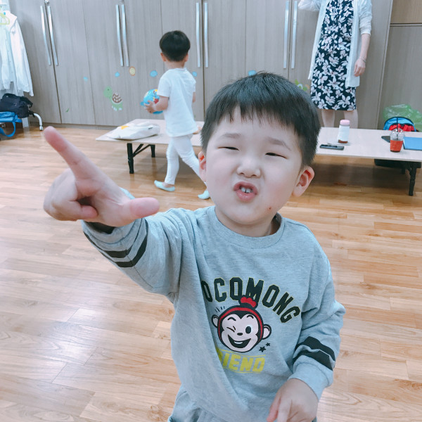 수정됨_KakaoTalk_20180610_120421468.jpg